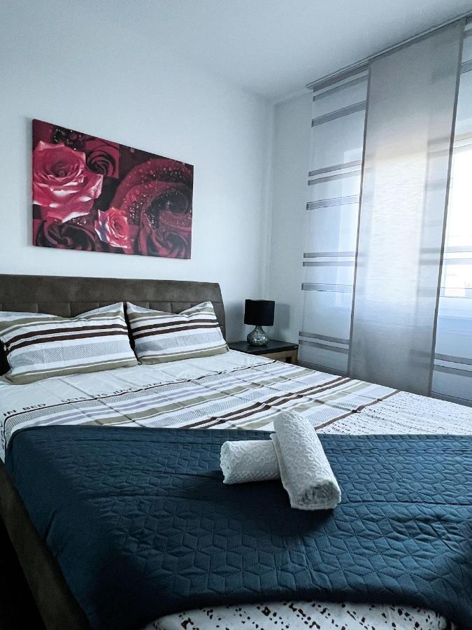 Mamio Apartment